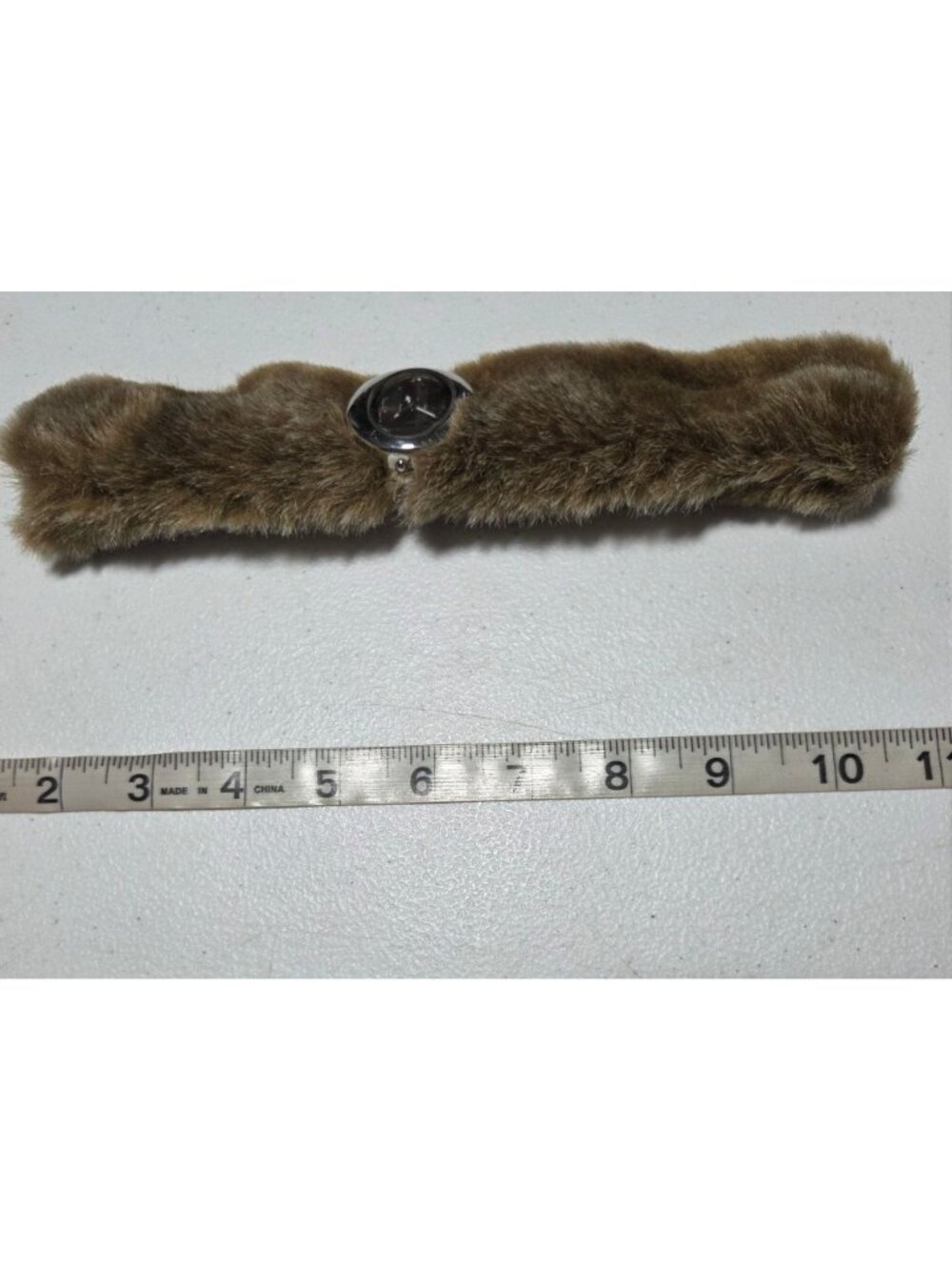 Terne Faux Fur Quartz Bracelet Watch Japan Movement Brown Snap Band View 2
